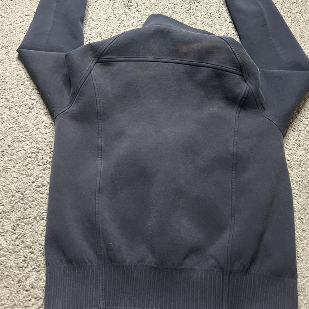 Lululemon Womens NTS Jacket Size 10 Black Soft Full Zip Scrunch Sleeve Outdoors - Picture 6 of 8